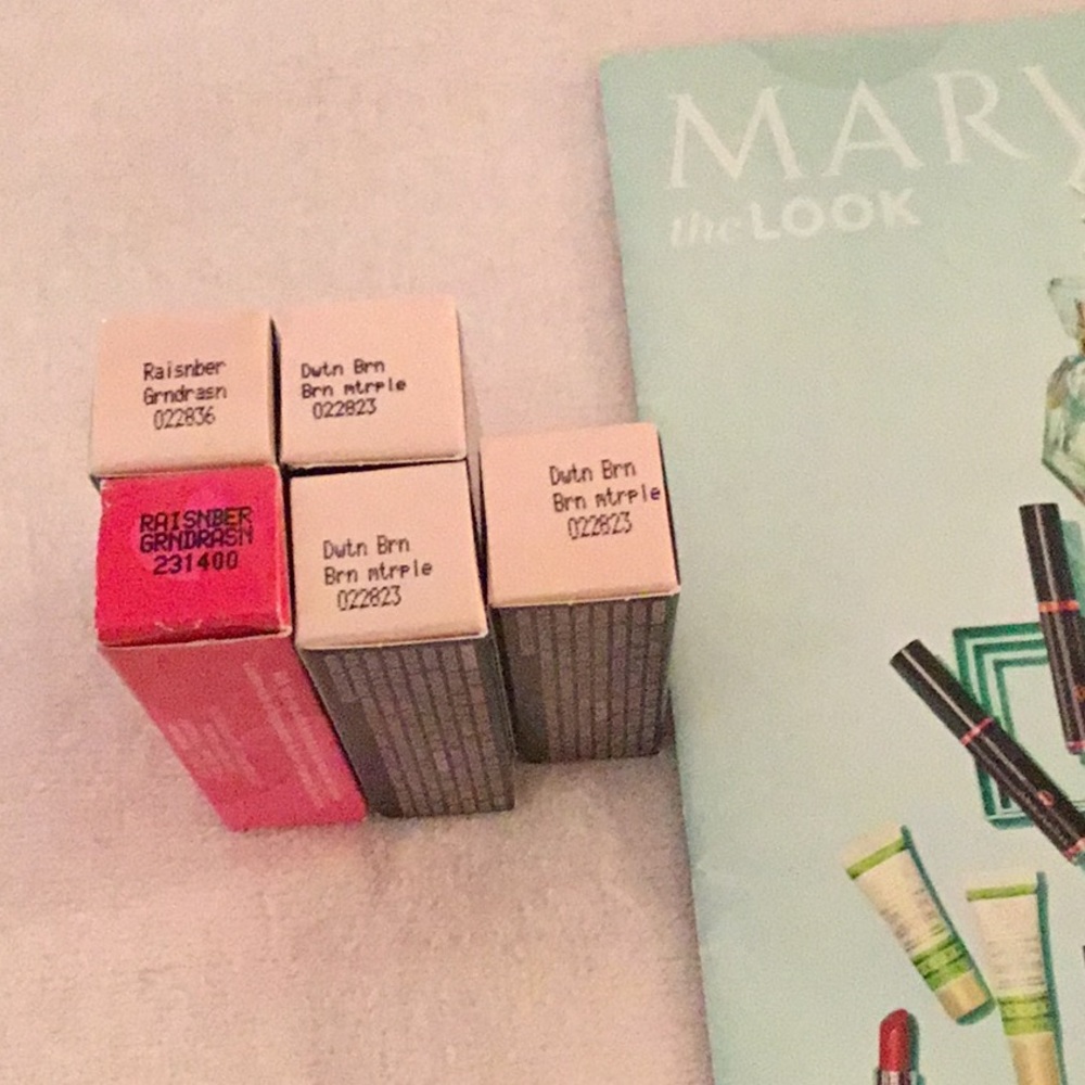 5 lipsticks= $50 3 Downtown Brown. 2 Raisinberry